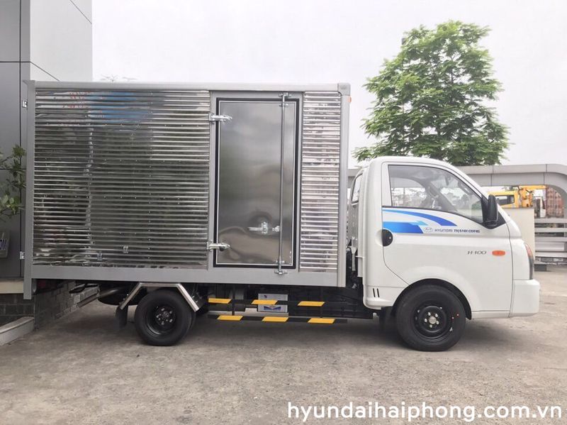 Hyundai New Porter H150 Thung kin Inox trang